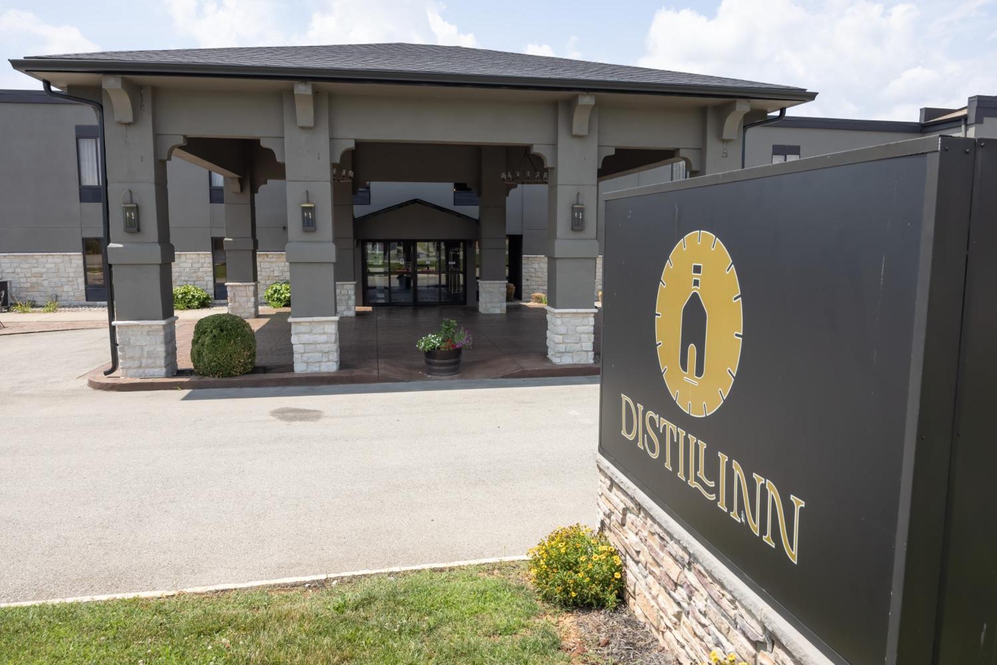 Distill-Inn Bardstown Exteriör bild